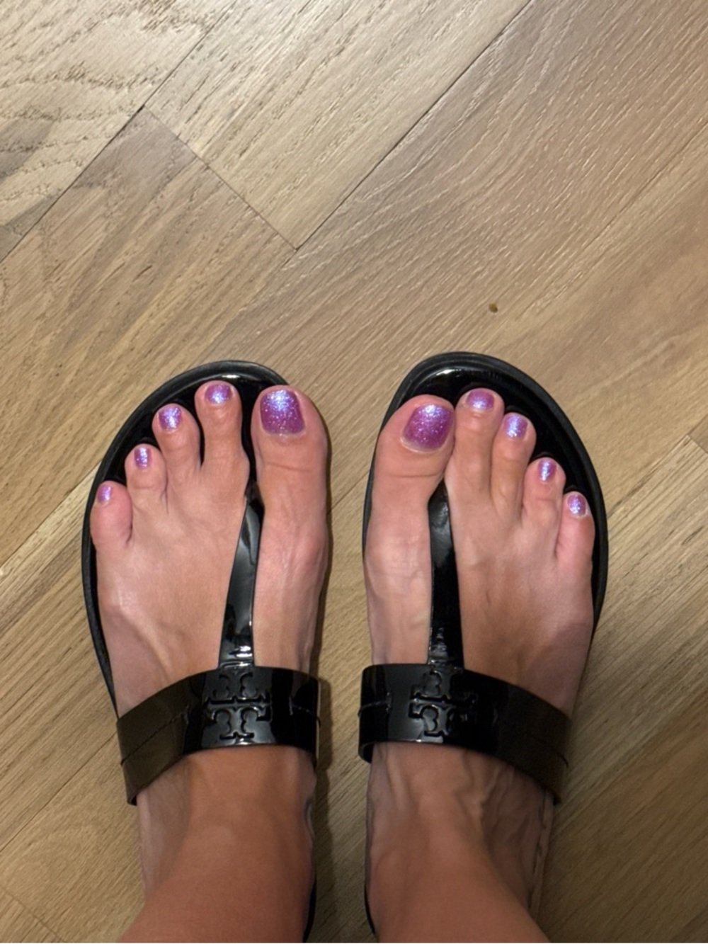Tory Burch Black Patent T-Strap Logo Sandals